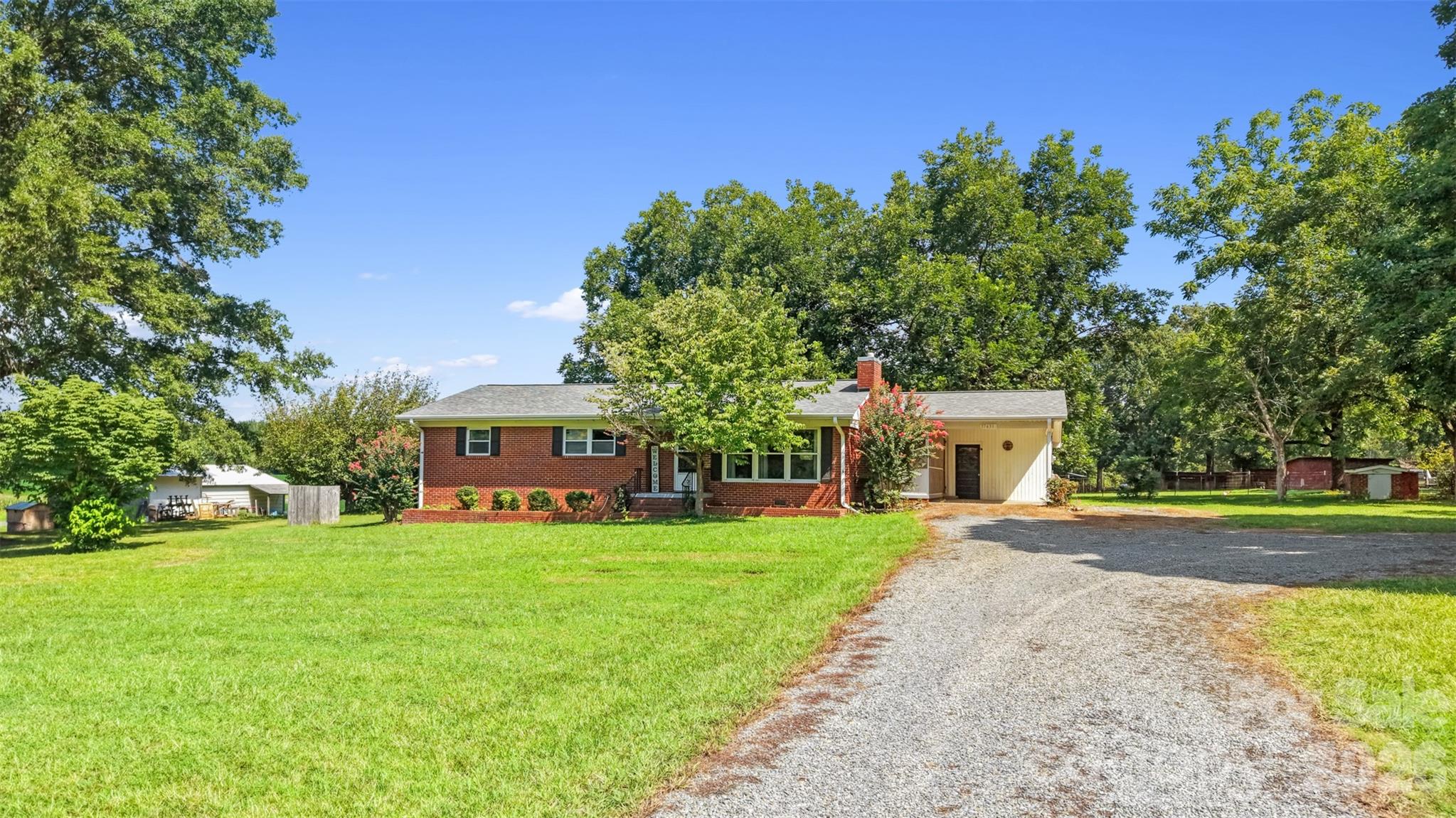 37631 Saw Mill Road