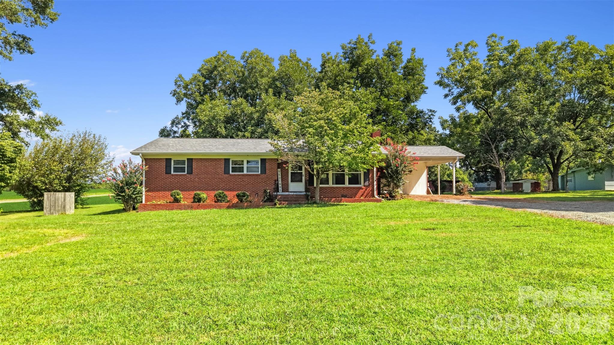 37631 Saw Mill Road