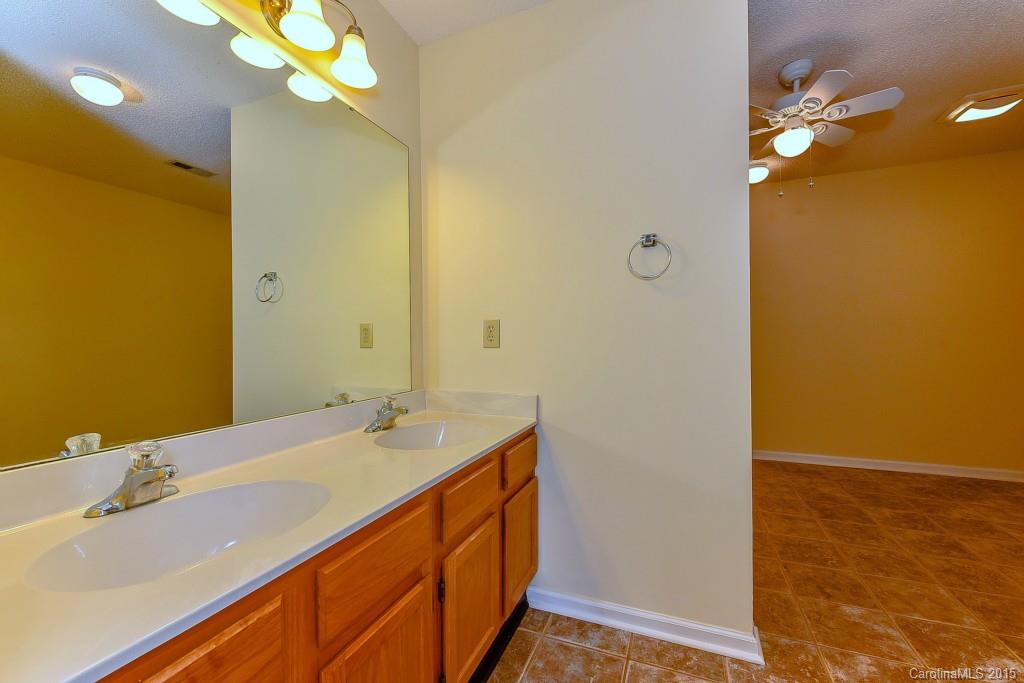 Oakcroft - Residential