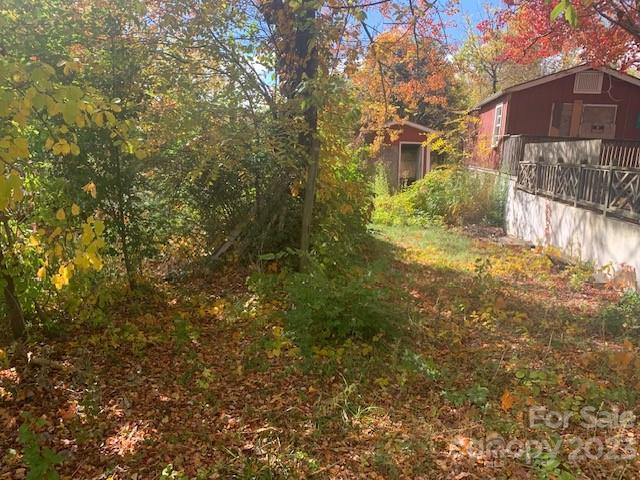 1 W SUMMIT Avenue
