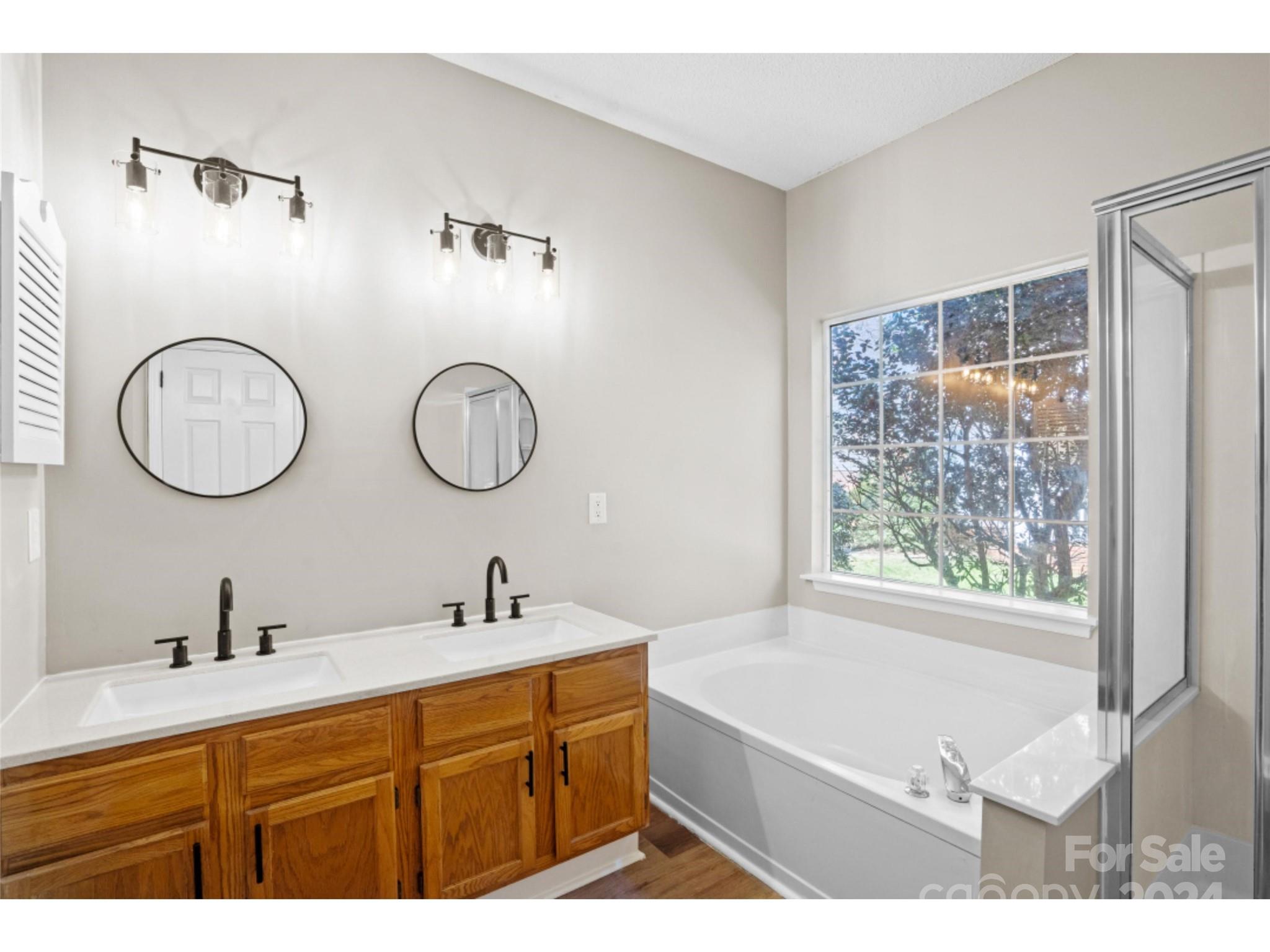 Oakdale Woods - Residential