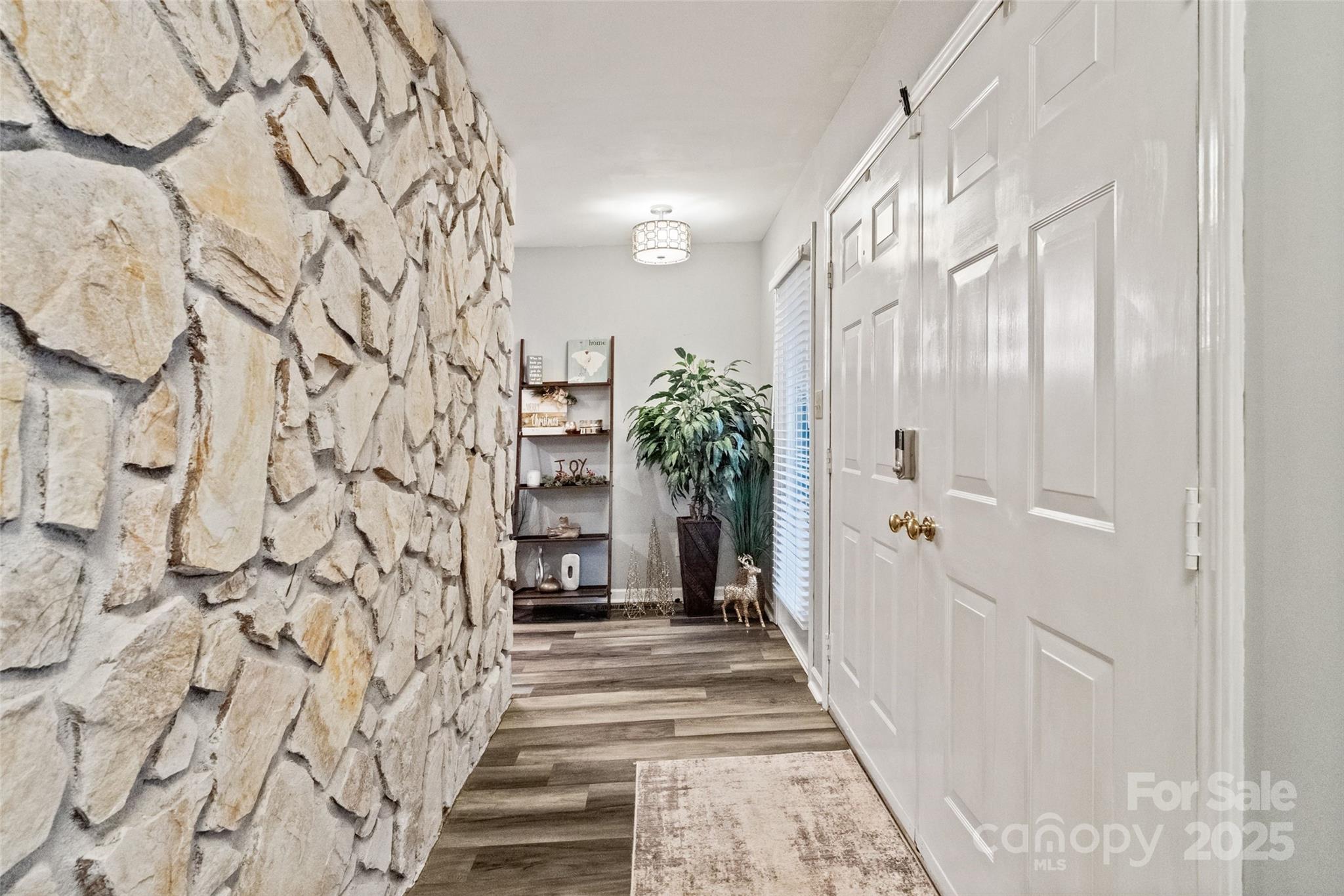 Tega Cay - Residential