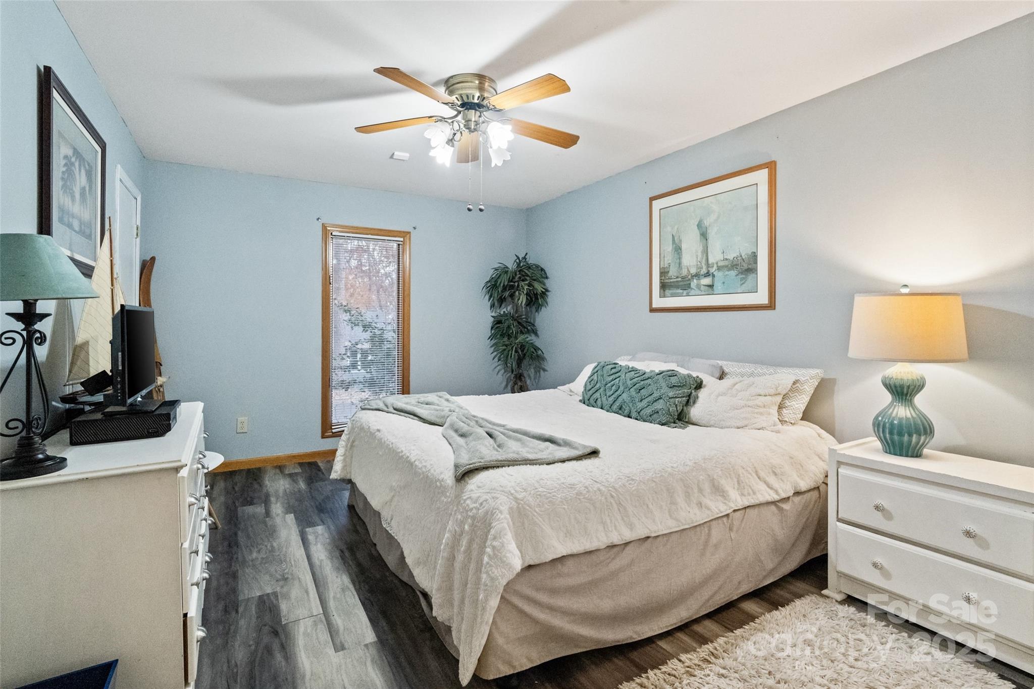 Tega Cay - Residential