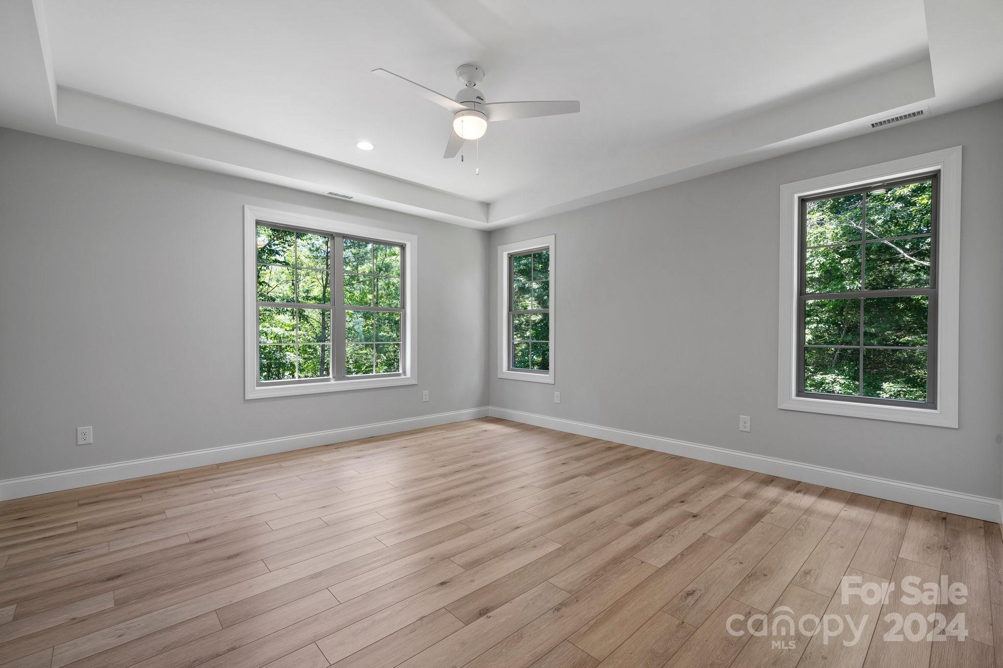 Moores Ferry - Residential