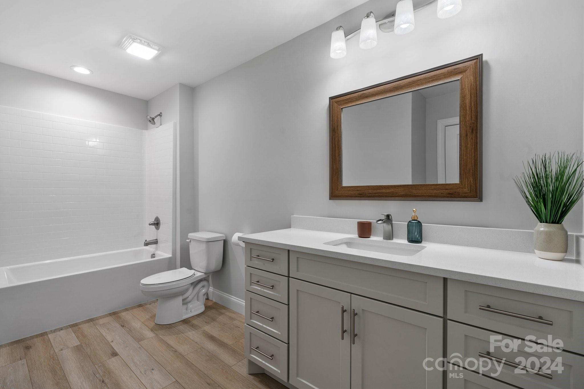 Moores Ferry - Residential