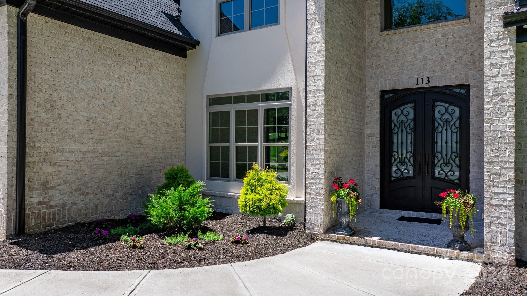 Moores Ferry - Residential