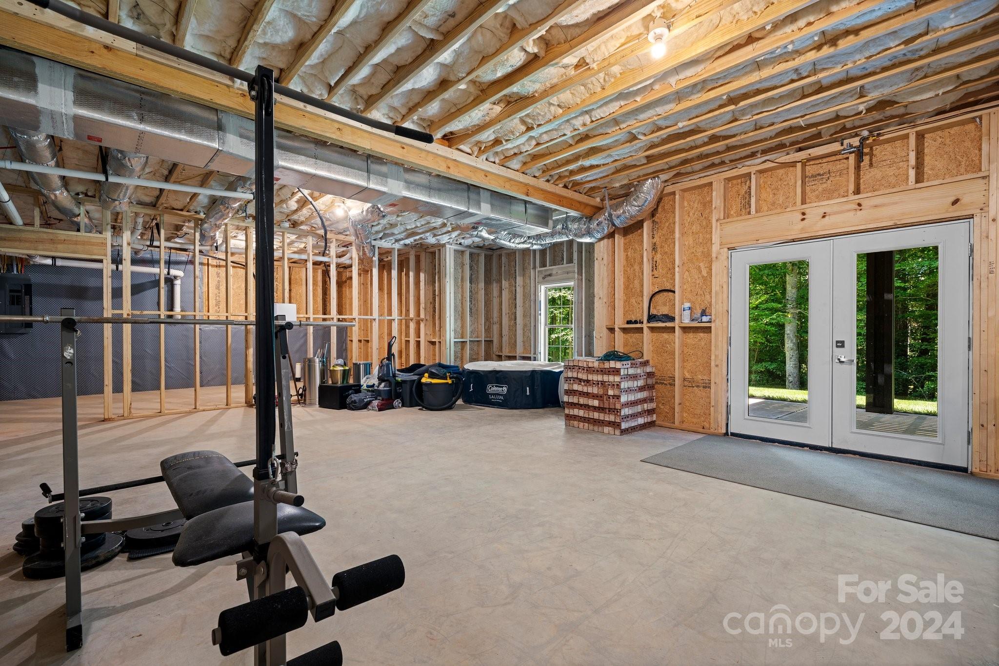 Moores Ferry - Residential