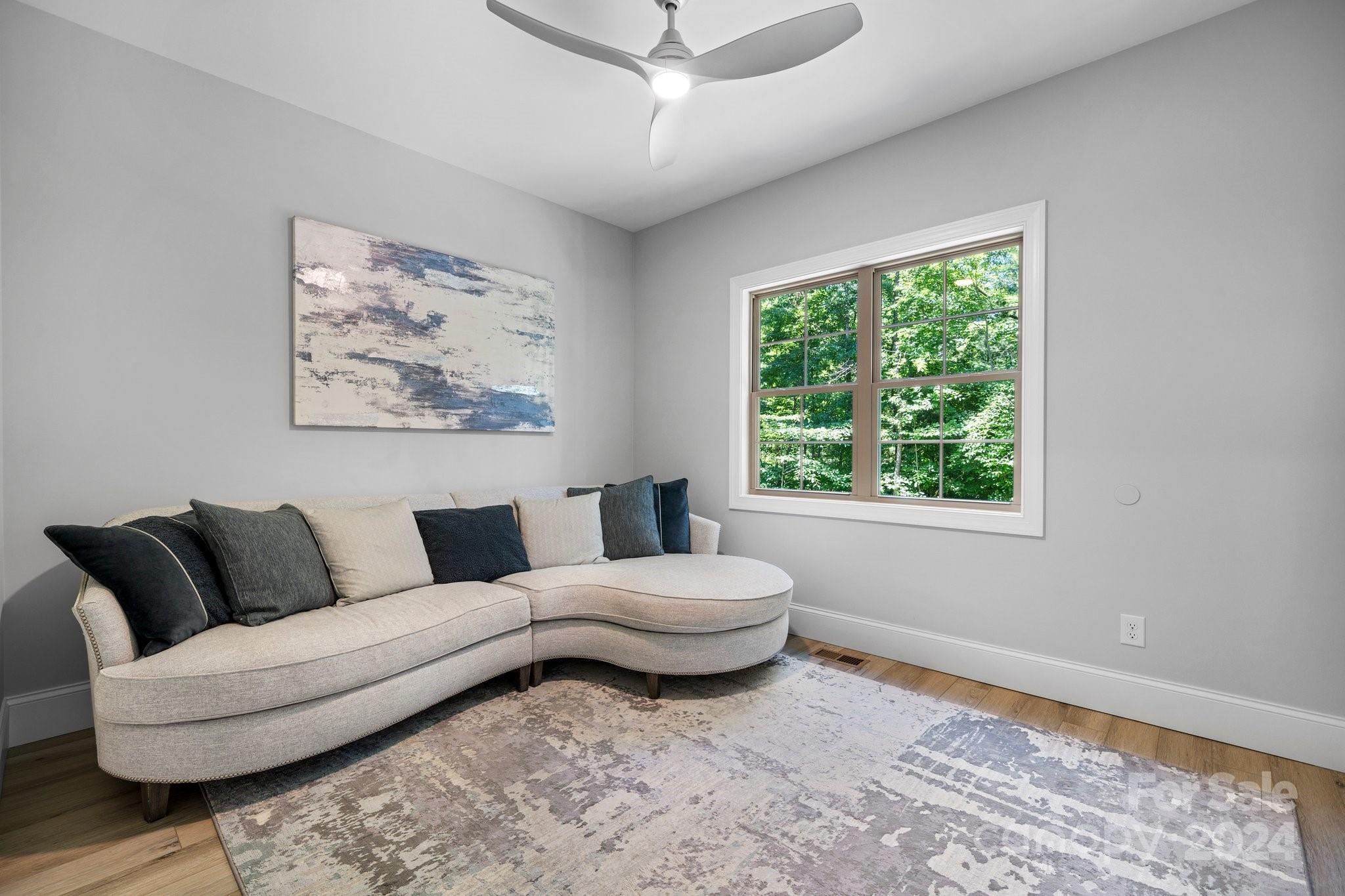 Moores Ferry - Residential