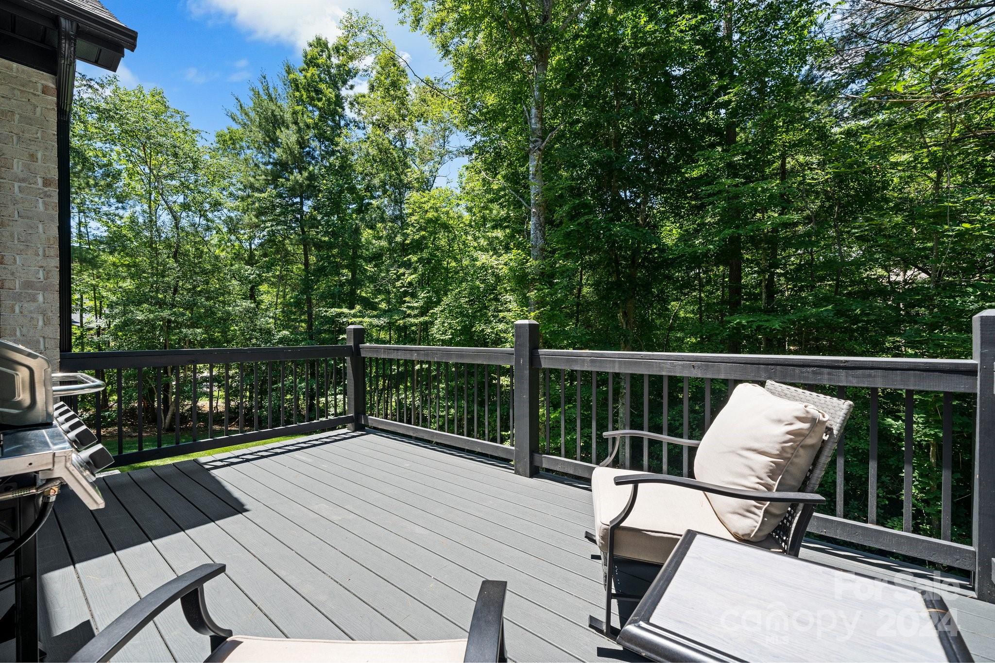 Moores Ferry - Residential