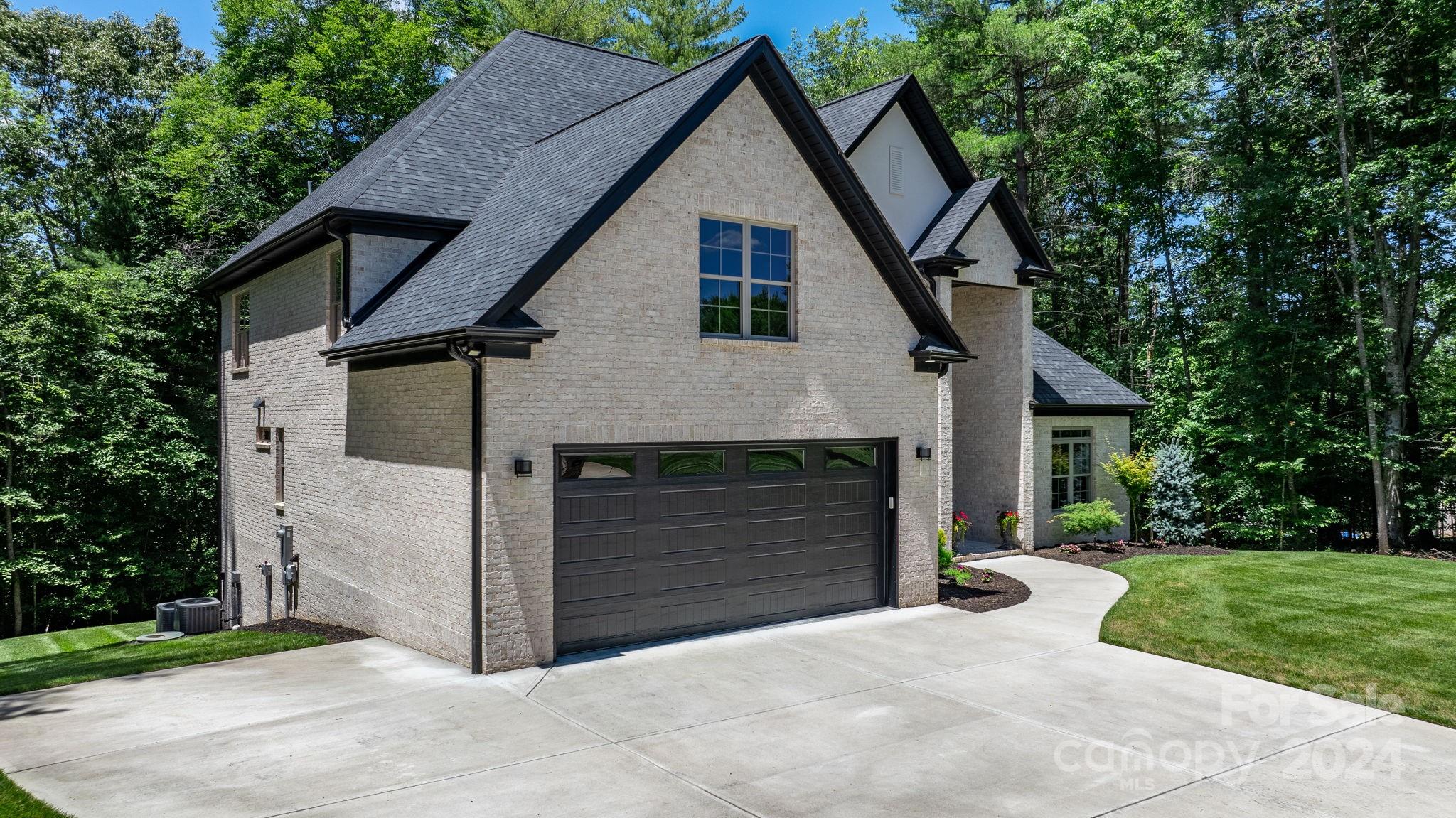 Moores Ferry - Residential