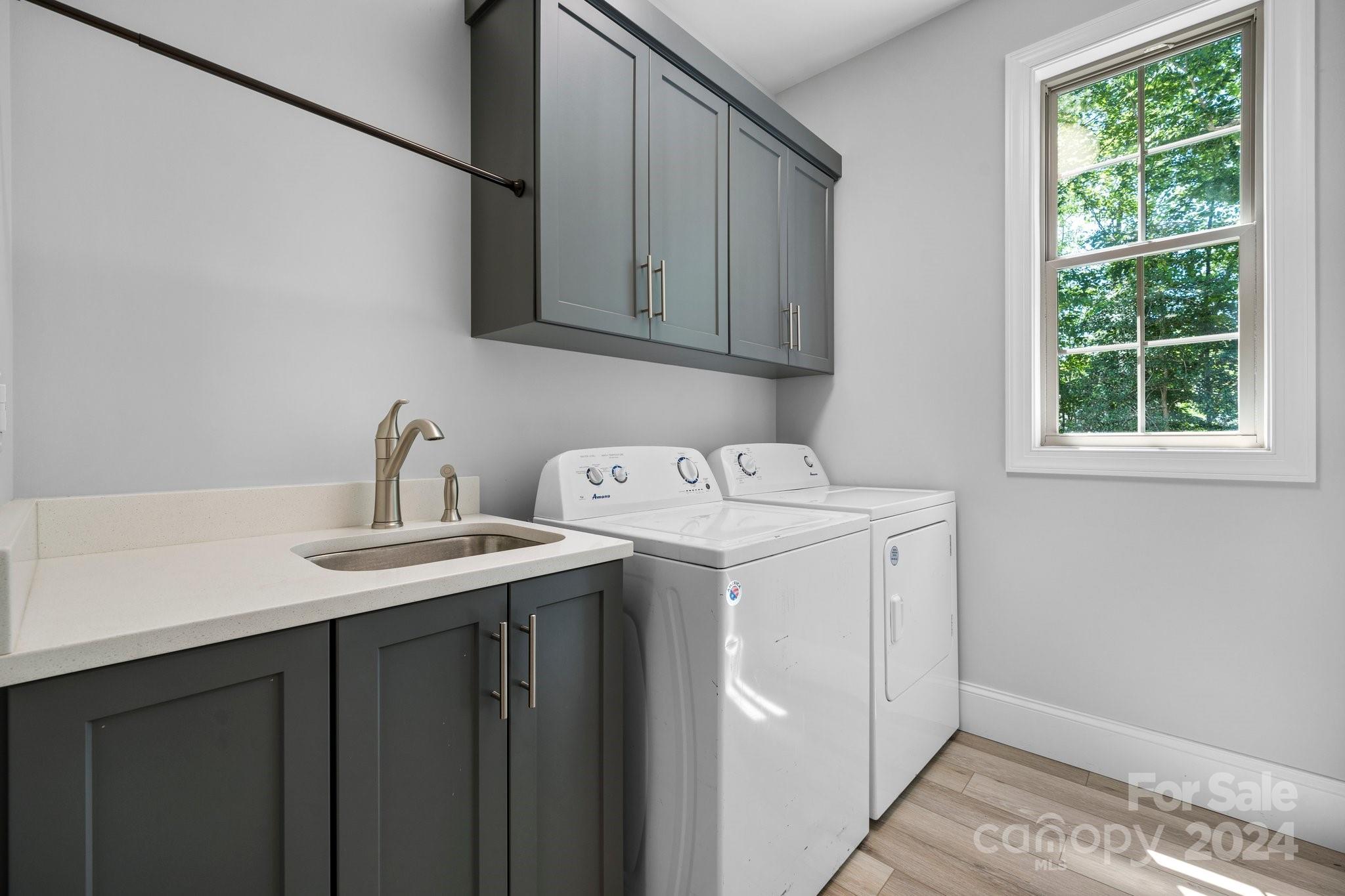 Moores Ferry - Residential