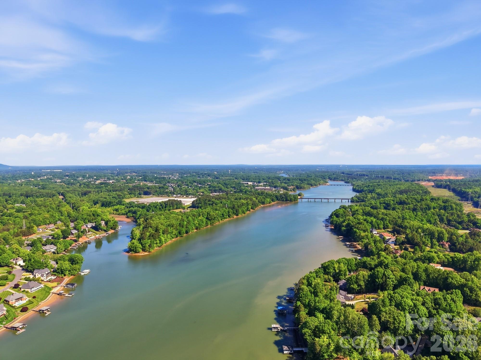 The Vineyards on Lake Wylie - Residential