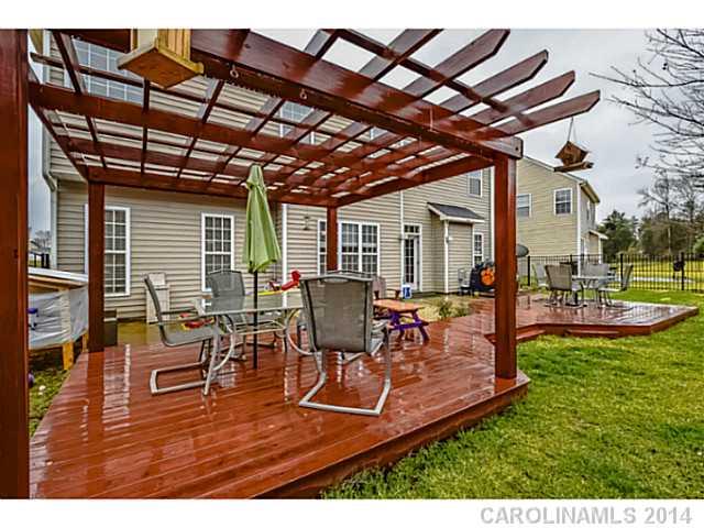 Steele Creek Landing - Residential