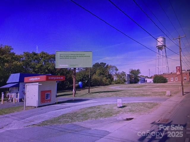 222 E Main Street