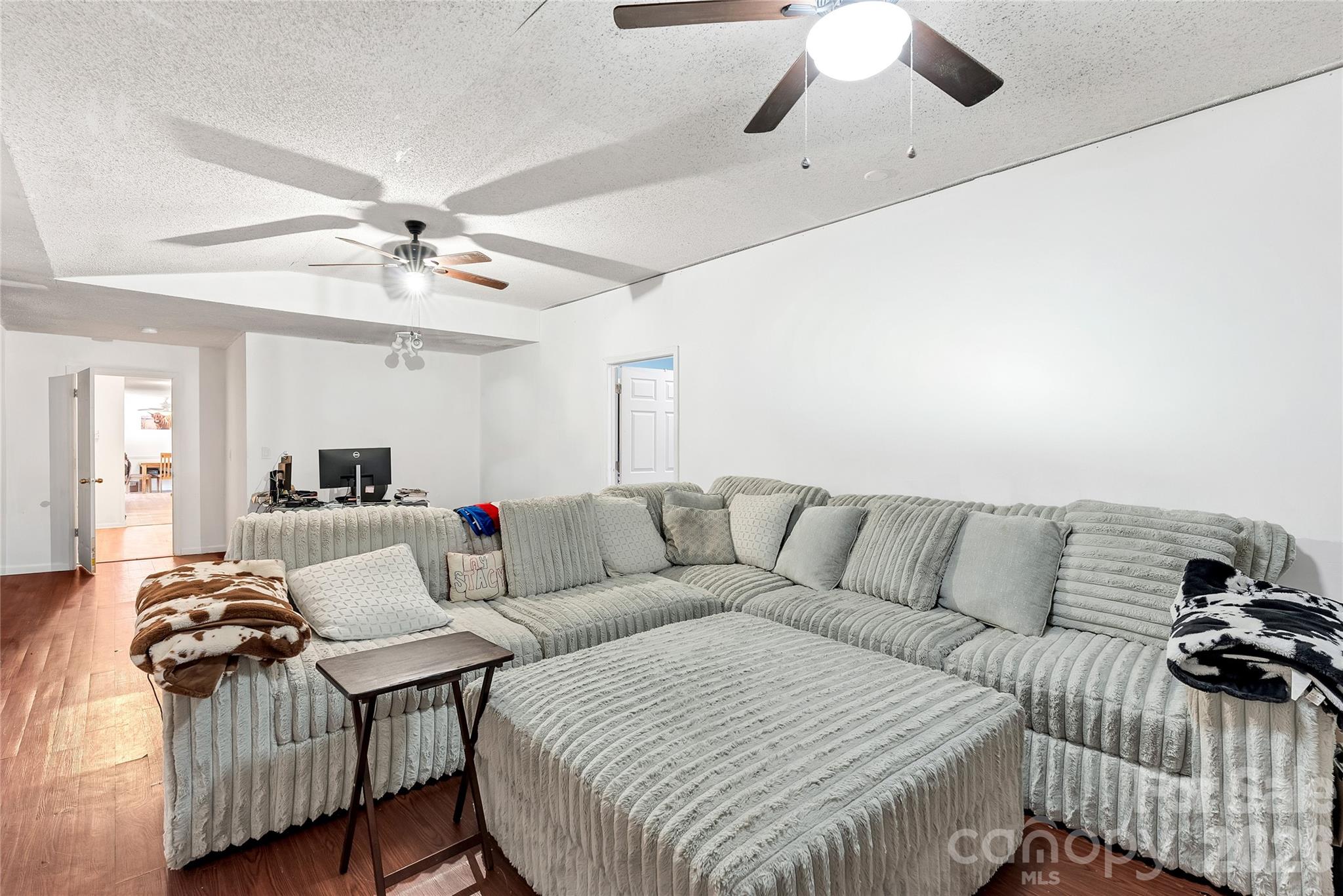 Russell Farms - Residential