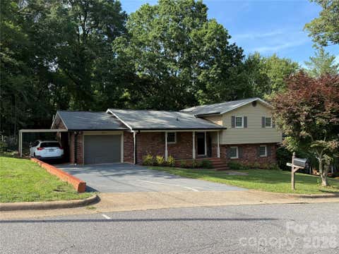 Photo of 1130 16th Avenue NW, Hickory, NC 28601 (MLS # 4390675)