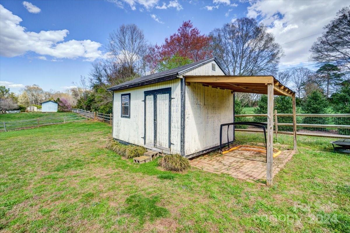 Country Meadows - Residential