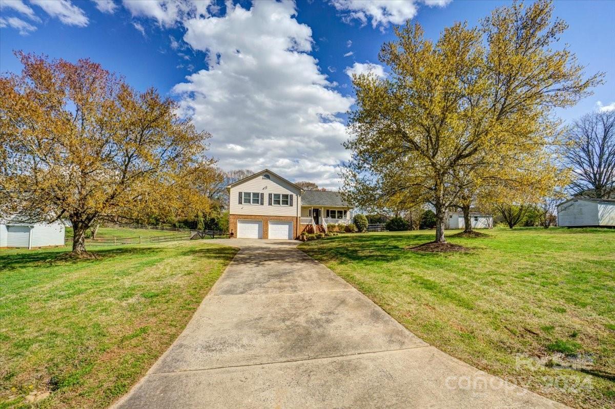 Country Meadows - Residential