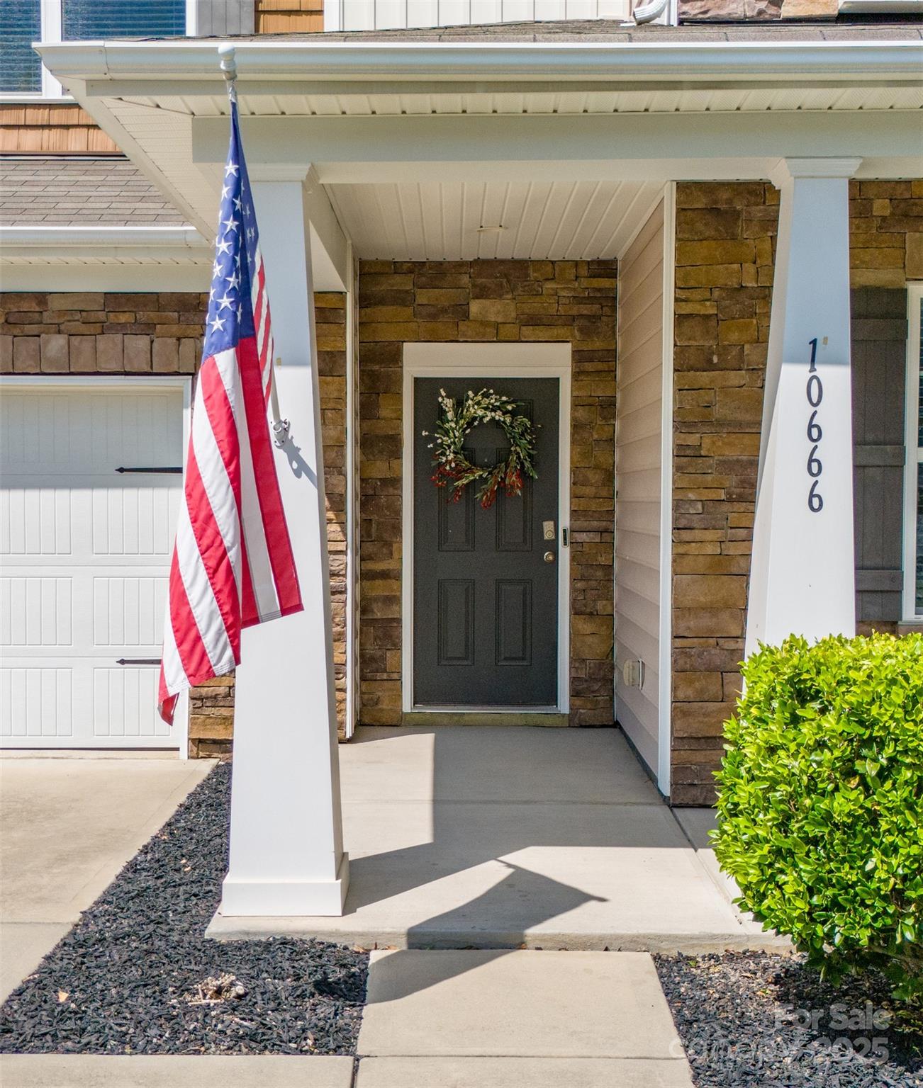 10666 Sapphire Trail