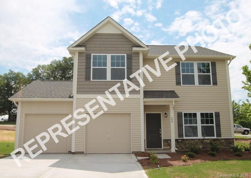 The Hudson is a 4bd/2.5bth open plan with highlights including a first floor flex room, large great room area & second floor versatile loft/bonus room. Quality finish with upgrades around every corner; Granite Tops in Kitchen & Sustainable Laminate wood flooring, Two Tone Paint & more!