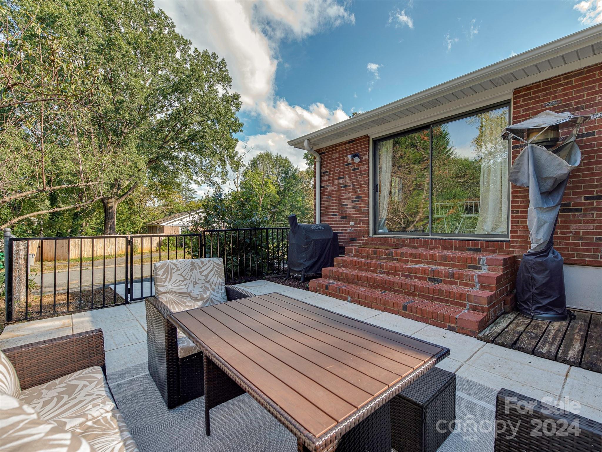 Starmount - Residential