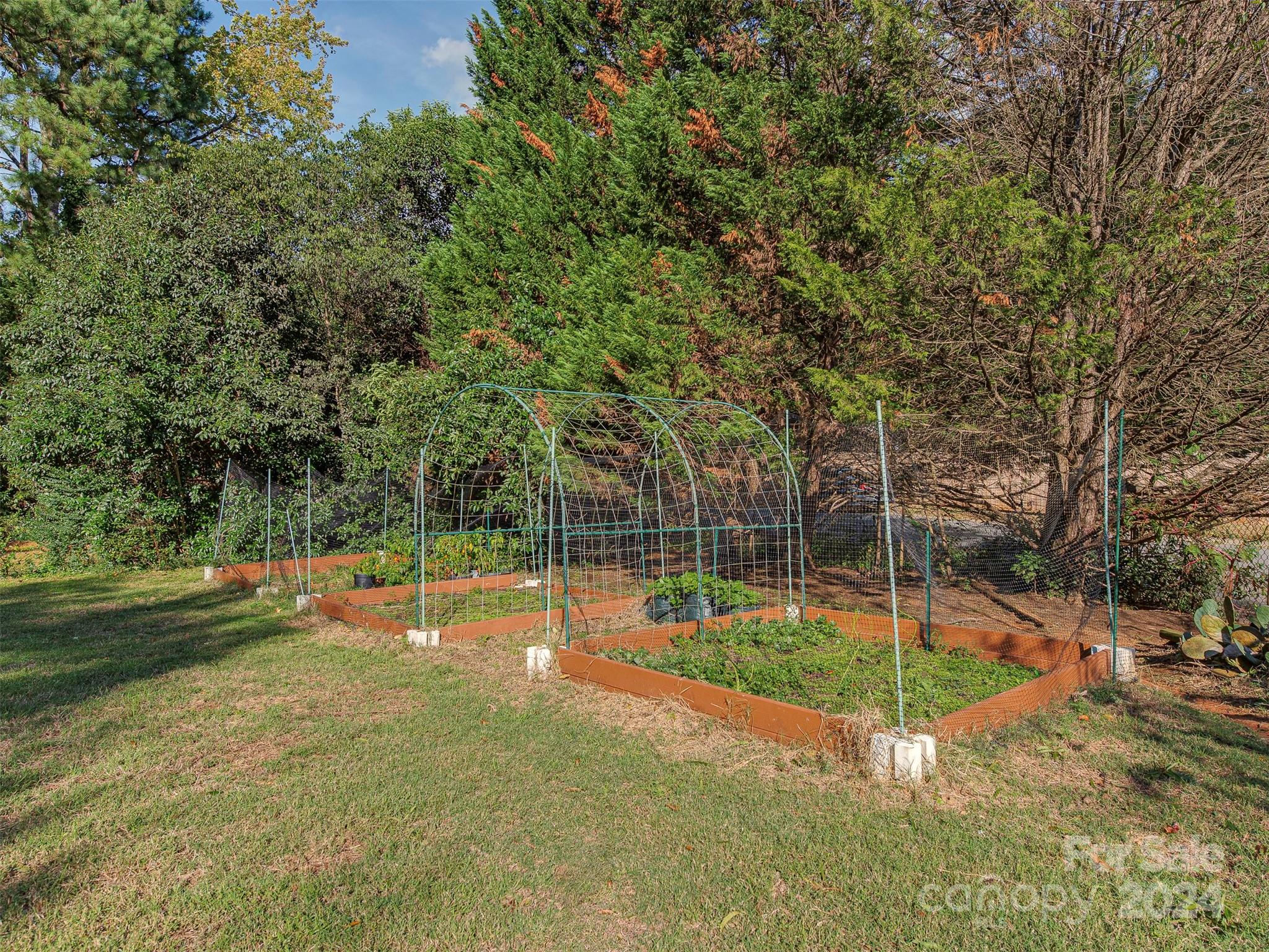 Starmount - Residential