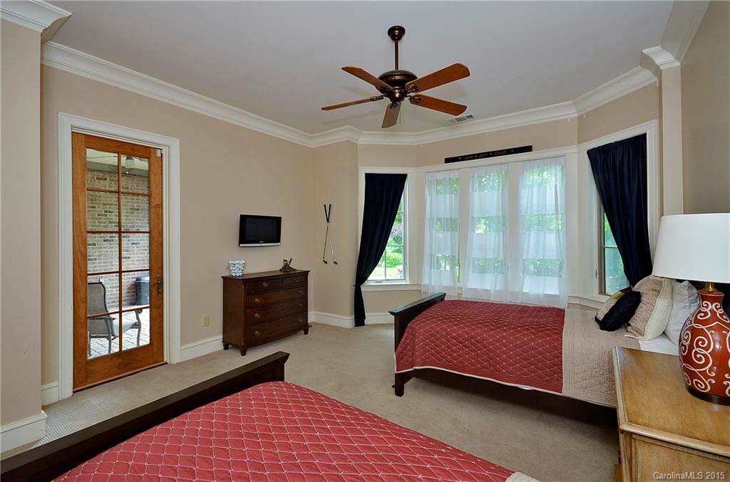 The Cliffs at Walnut Cove - Residential