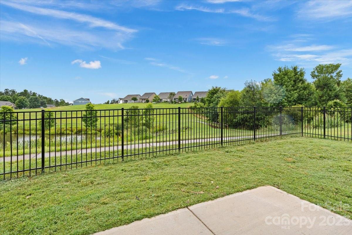 Edgewater - Residential