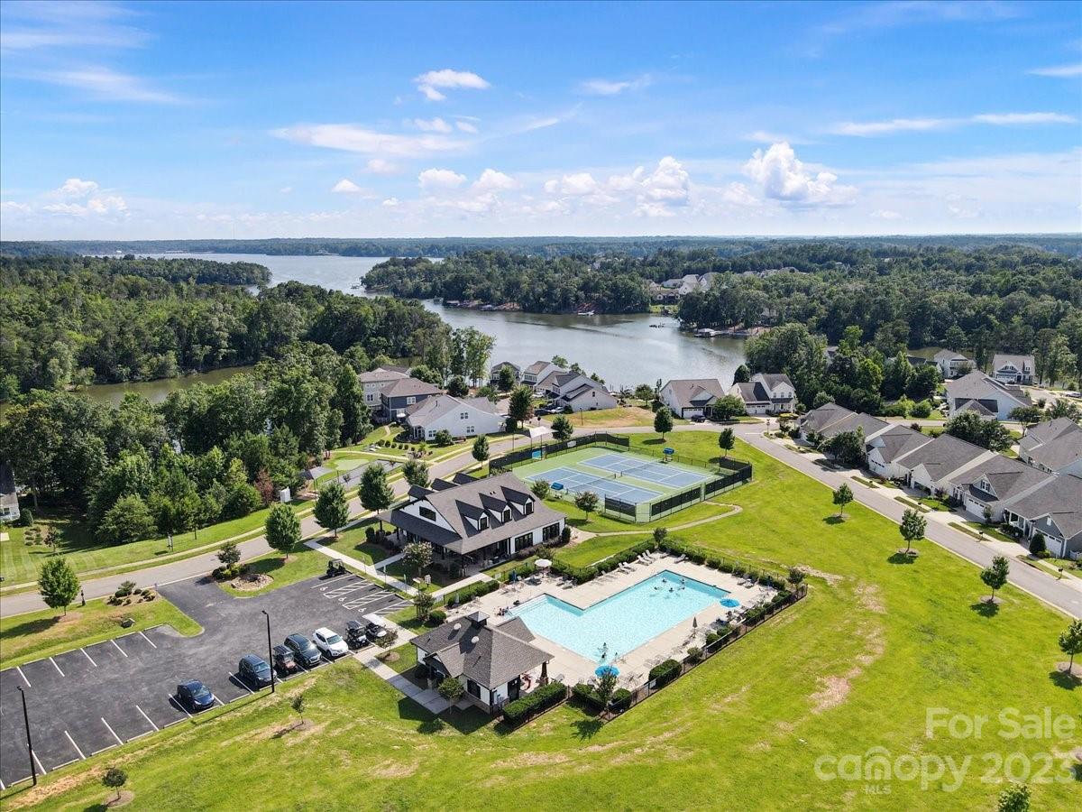 Edgewater - Residential