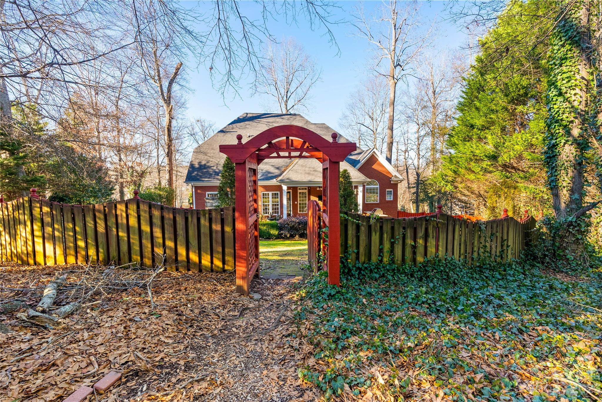 River Birch Estates - Residential