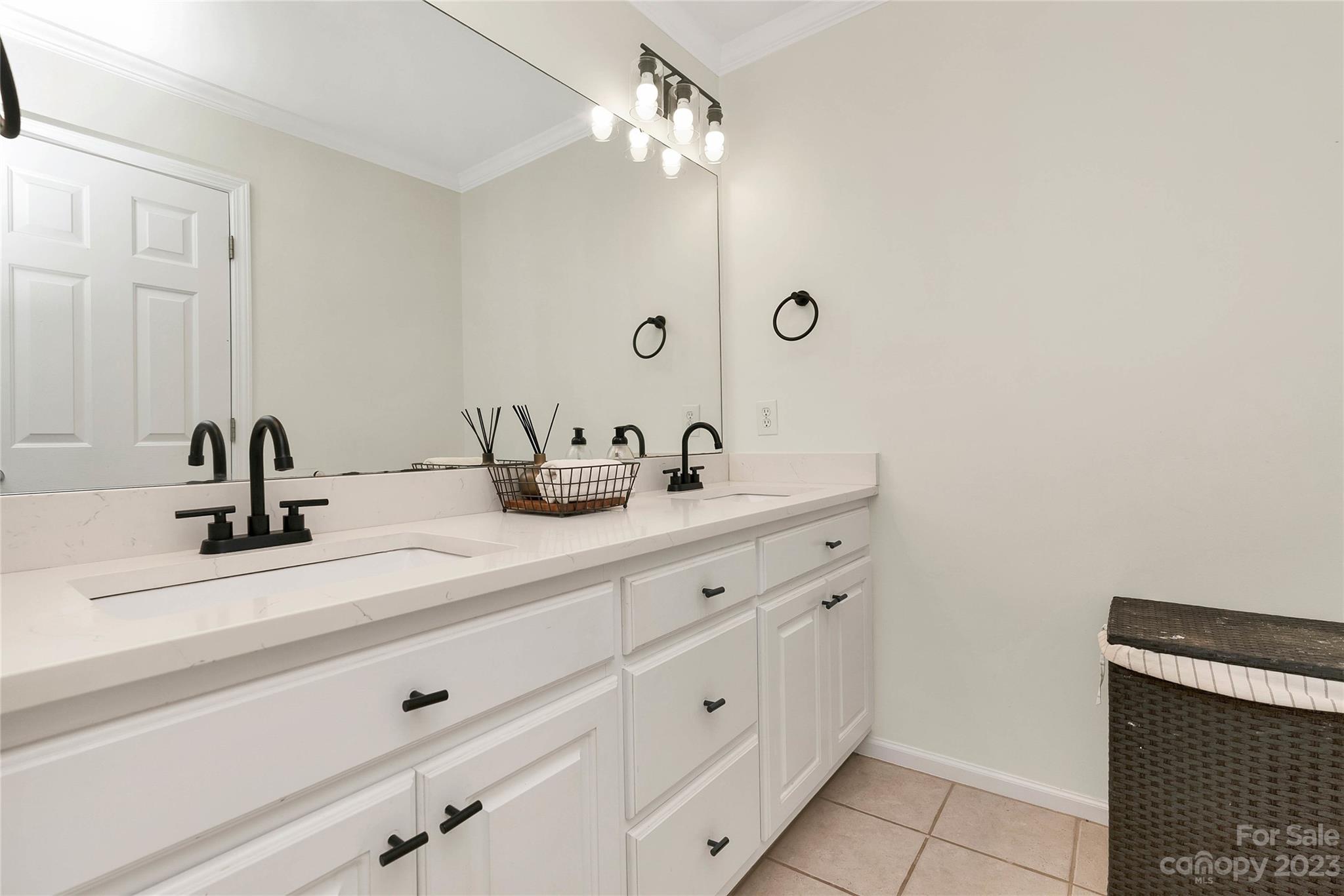 River Birch Estates - Residential