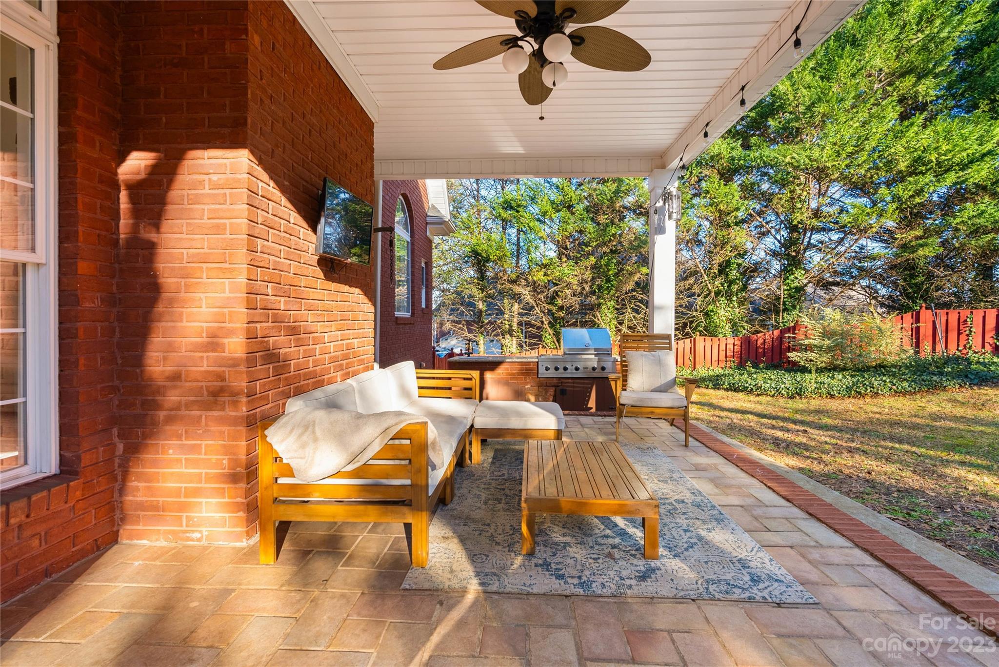 River Birch Estates - Residential