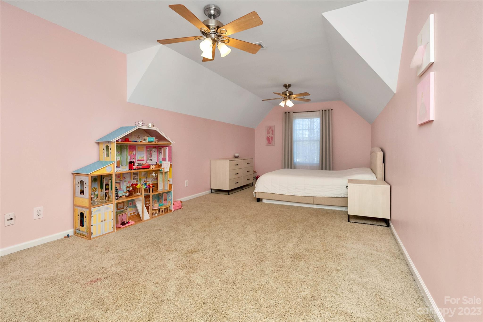 River Birch Estates - Residential