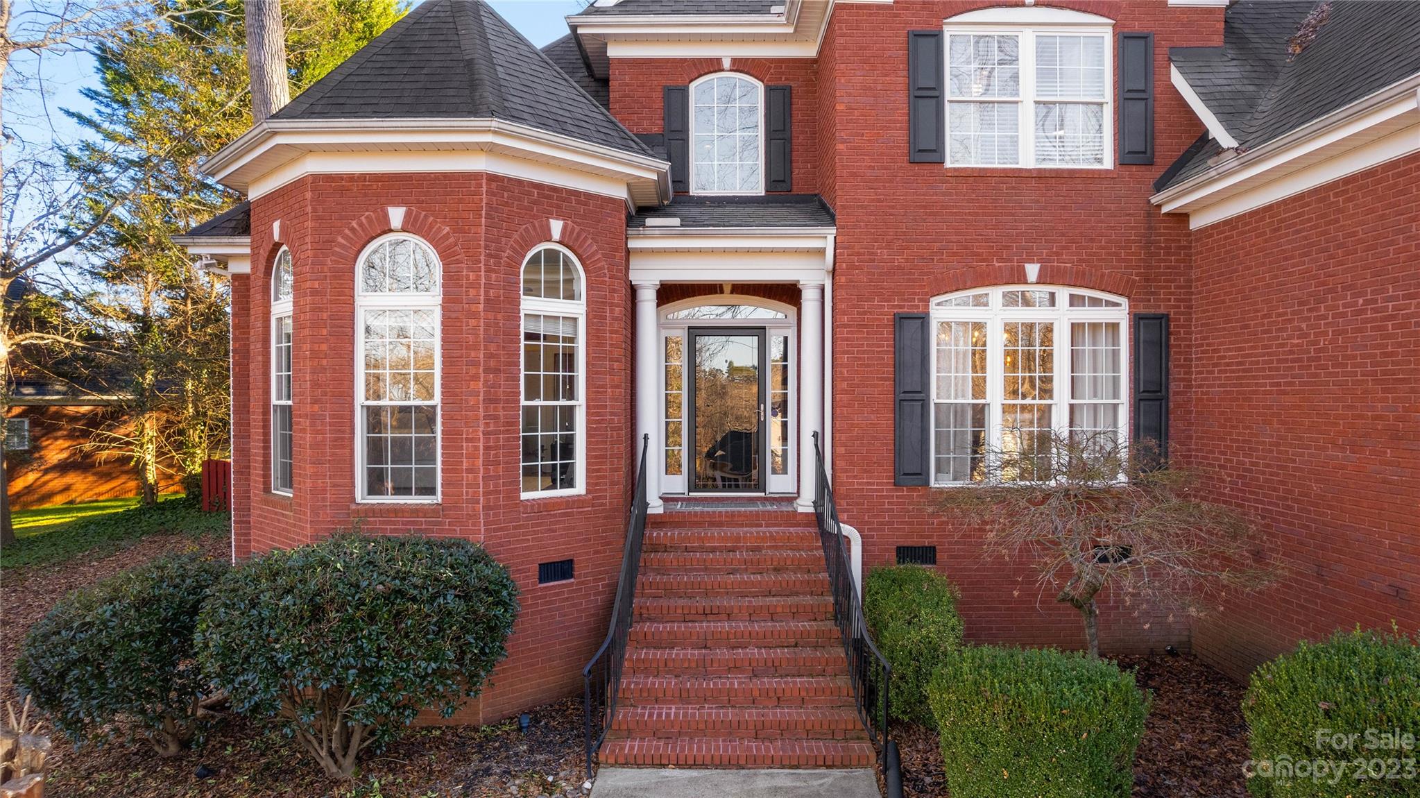 River Birch Estates - Residential