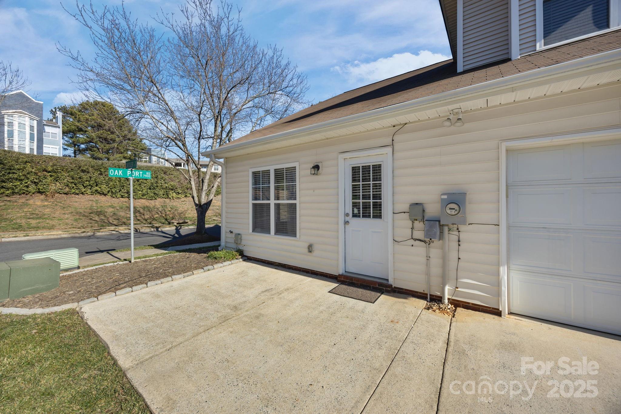 17369 Villanova Road