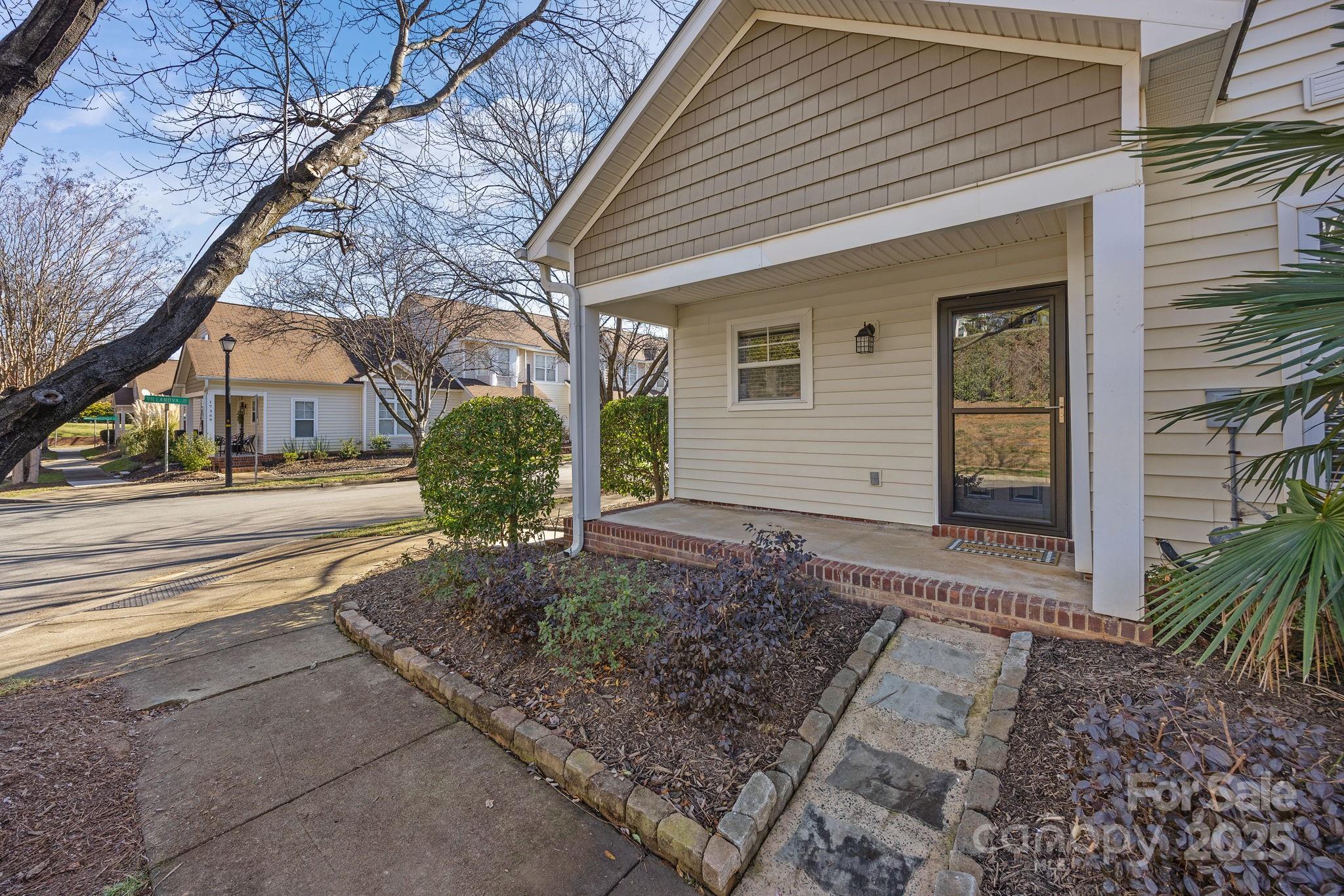 17369 Villanova Road