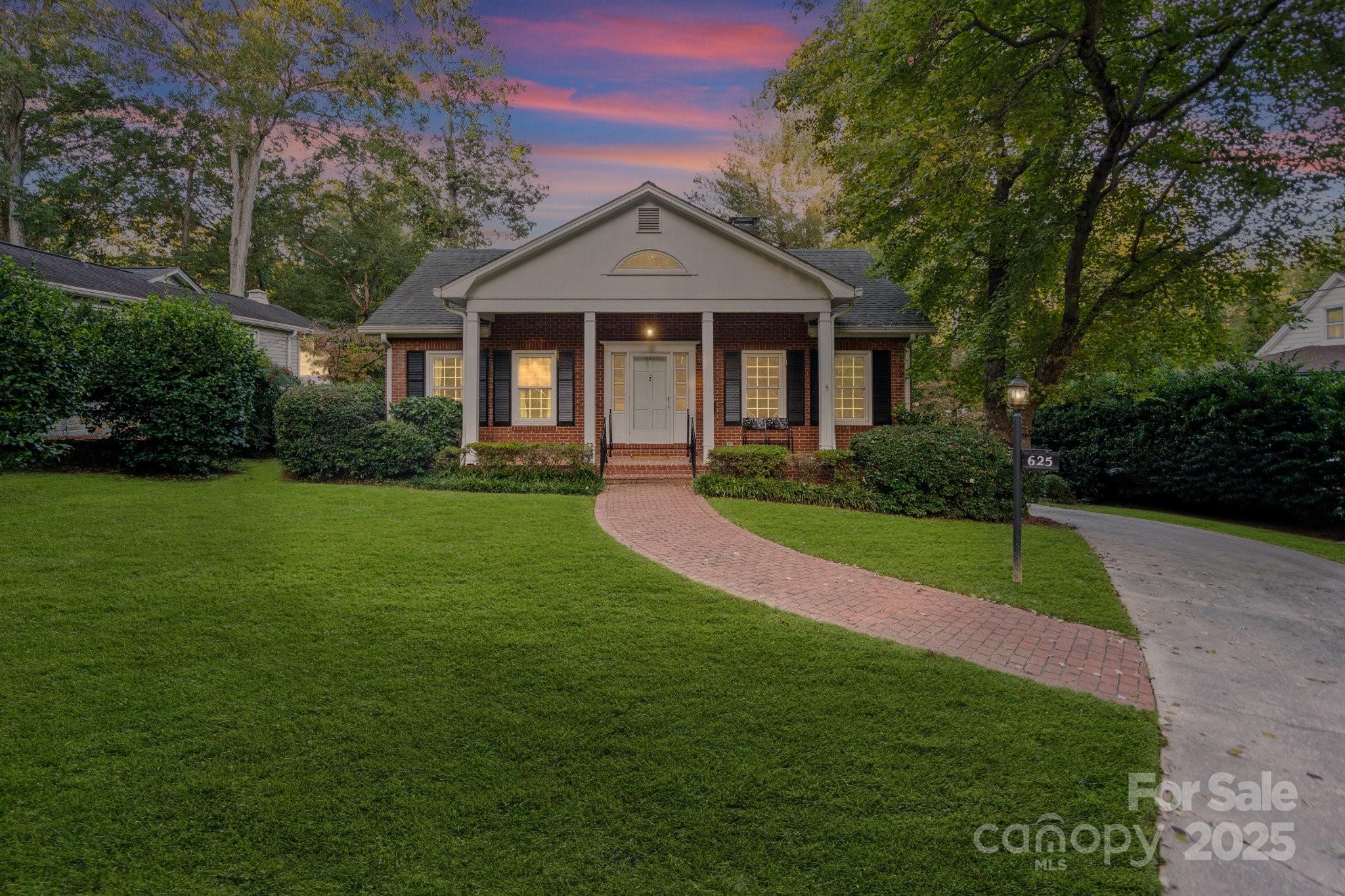 625 N 9th Street