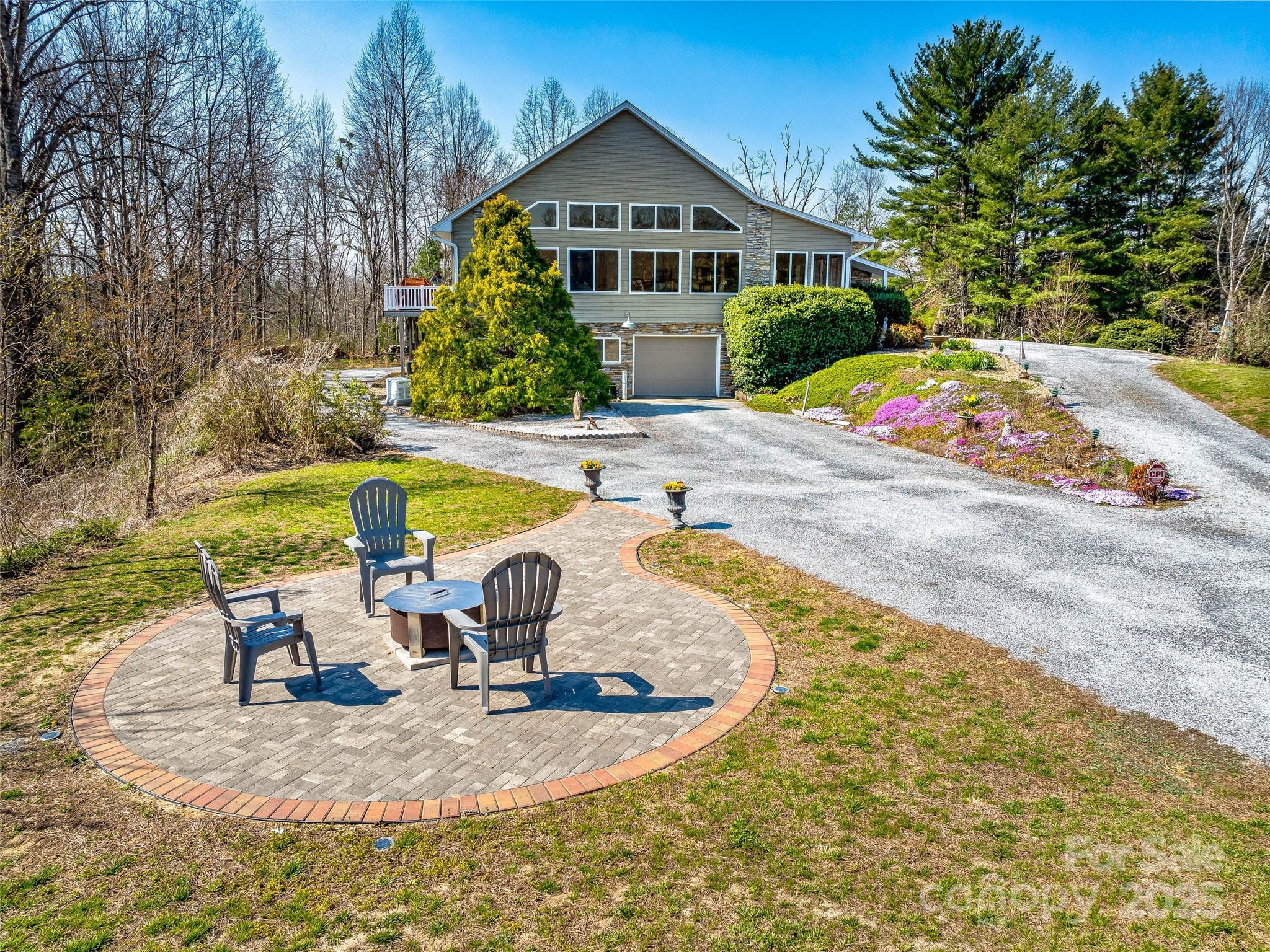150 Hobby Horse Lane