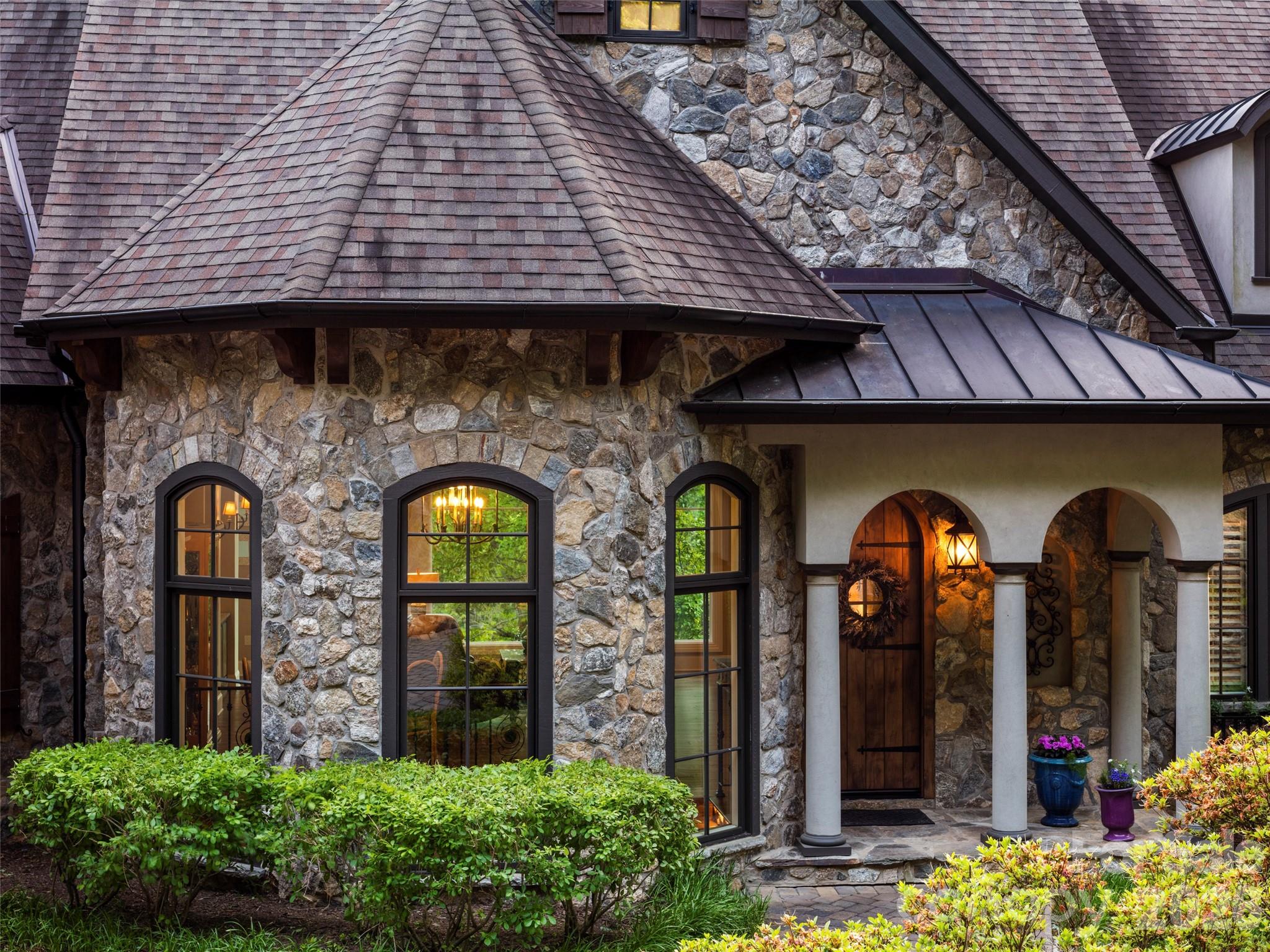 1105 Timberbluff Way