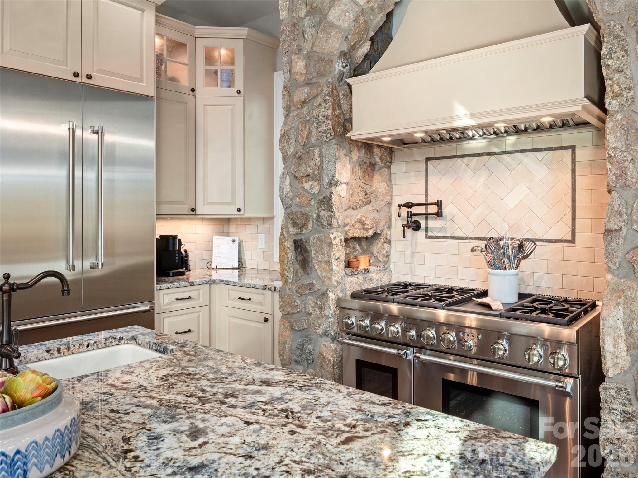 The Cliffs at Walnut Cove - Residential