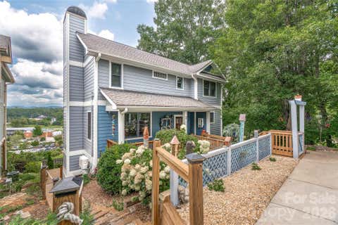 Photo of 45 Logan Circle, Asheville, NC 28806 (MLS # 4415397)