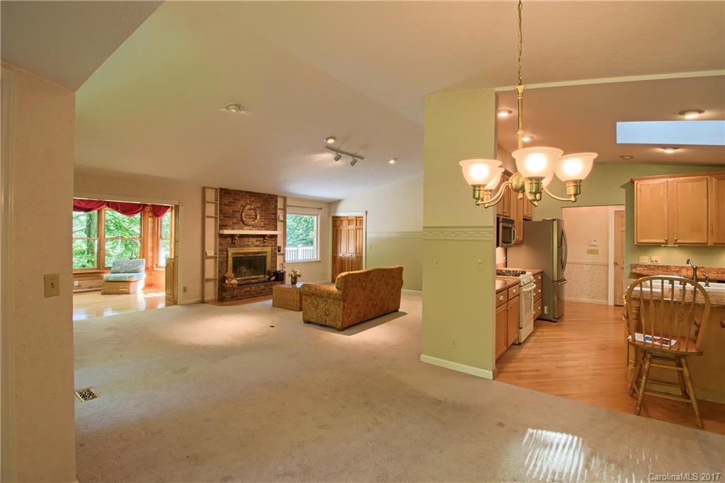 Haywood Knolls - Residential