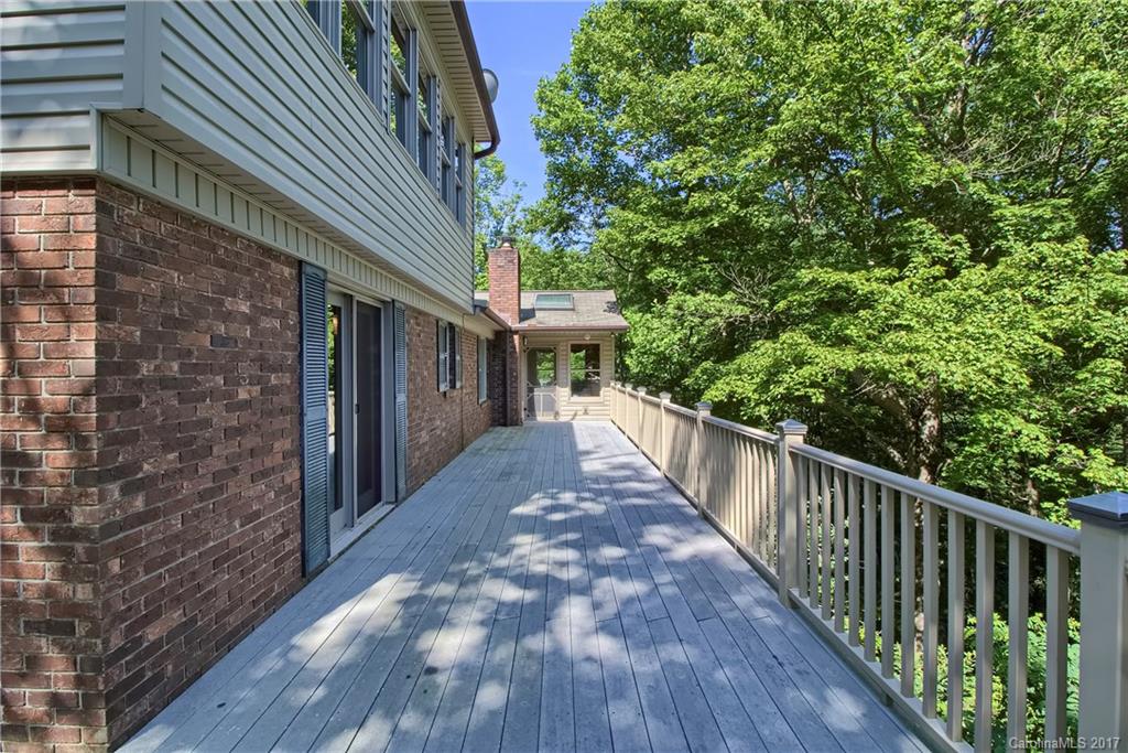 Haywood Knolls - Residential