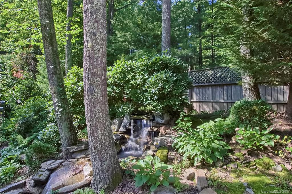 Haywood Knolls - Residential