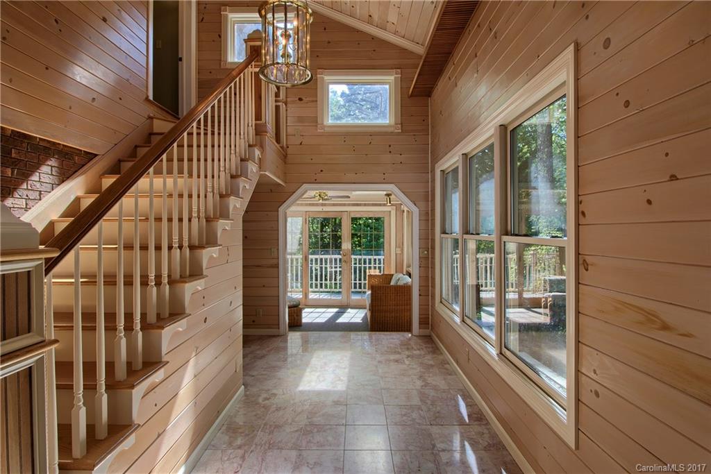 Haywood Knolls - Residential