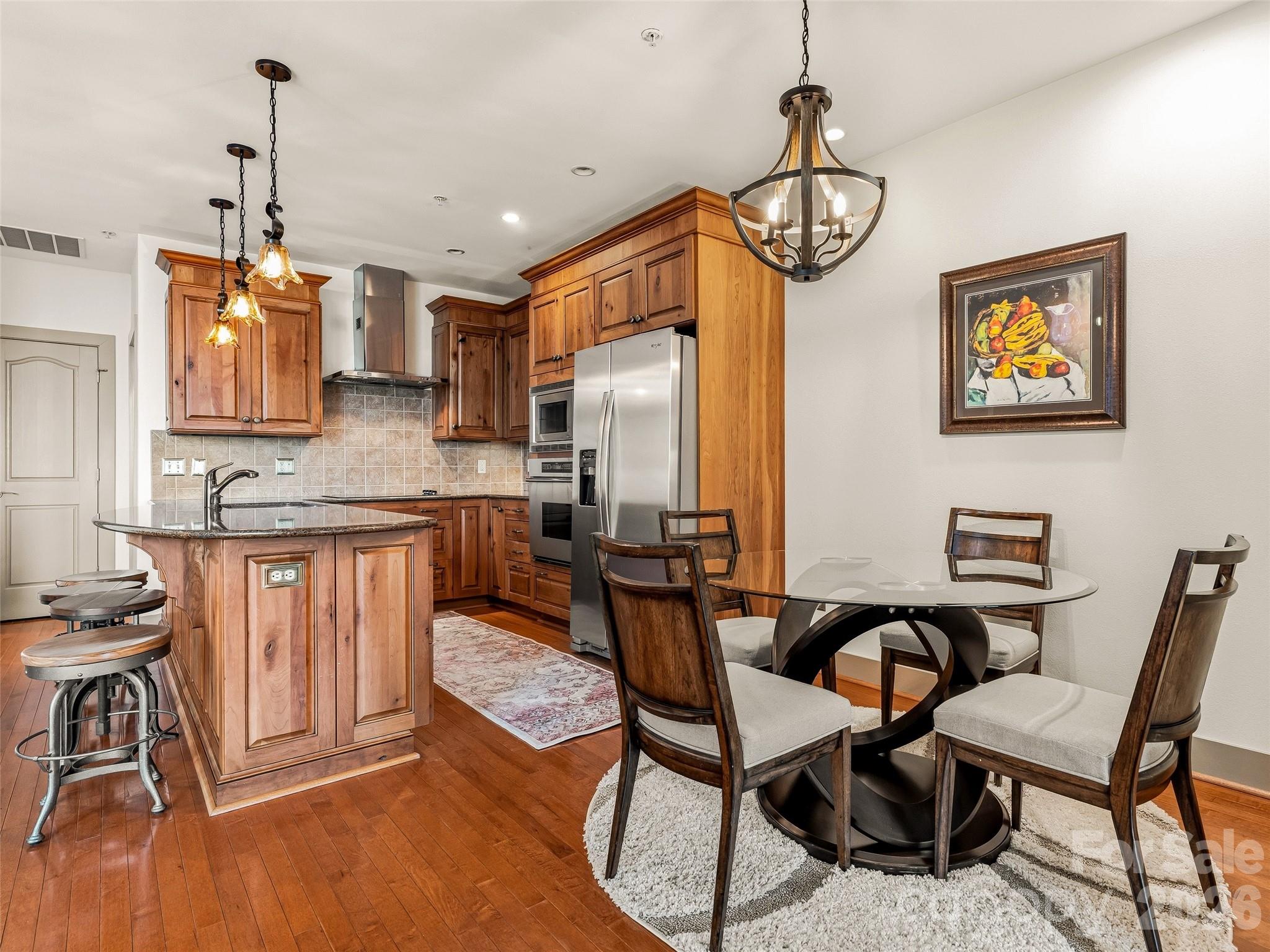 Cirrus Condominiums - Residential