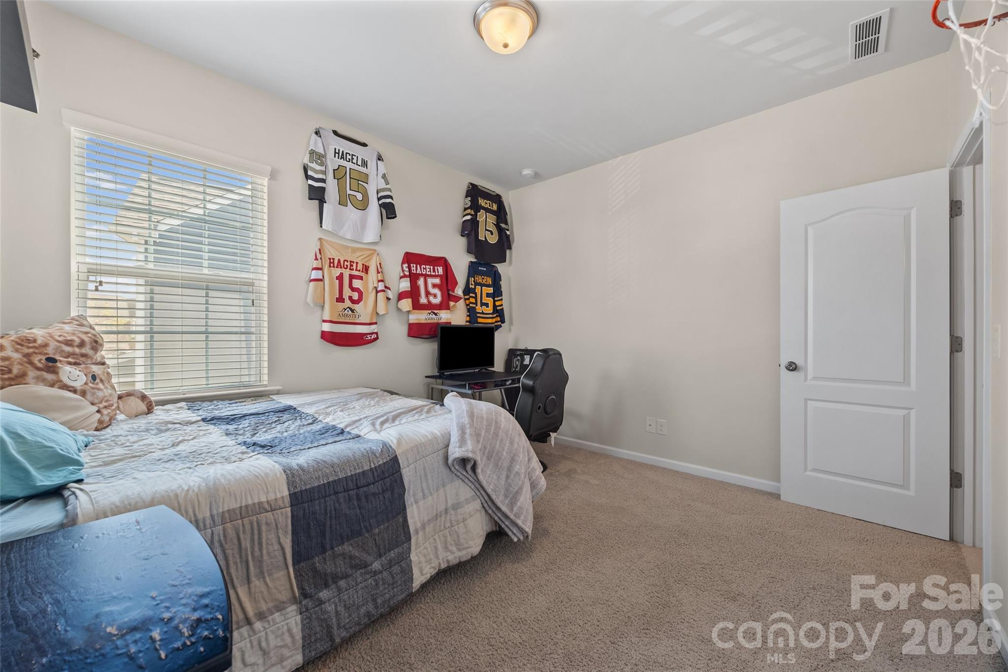 Hawks Creek - Residential