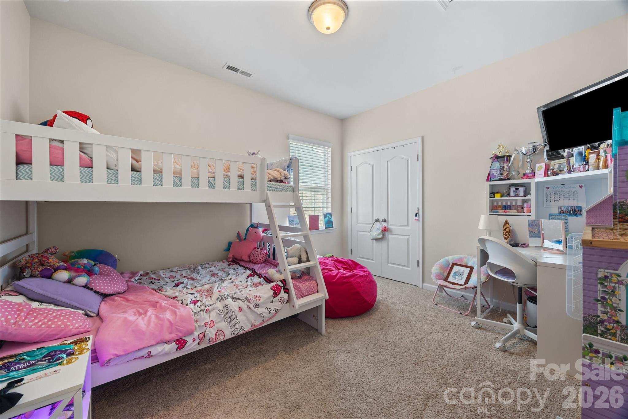 Hawks Creek - Residential