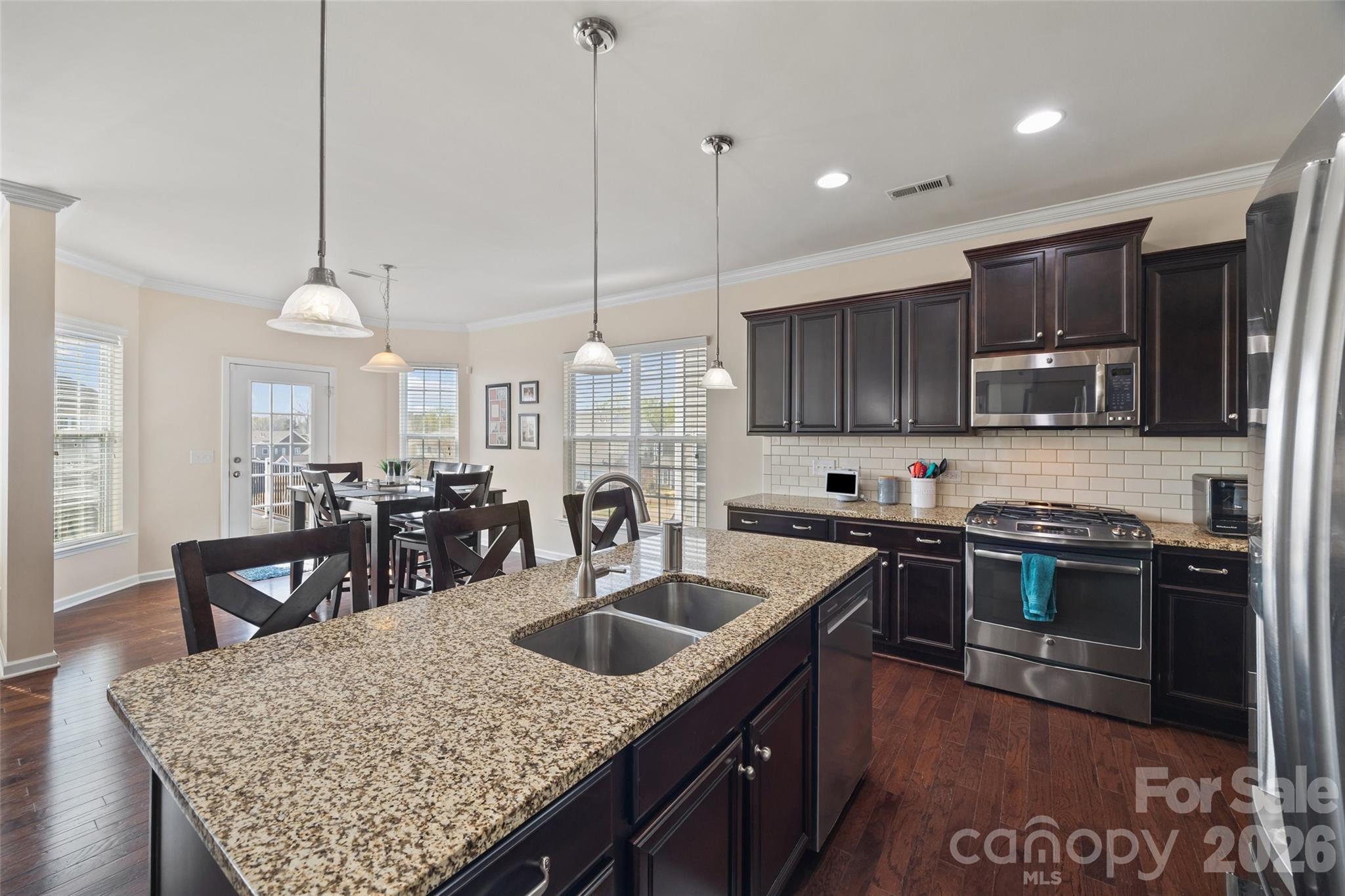 Hawks Creek - Residential