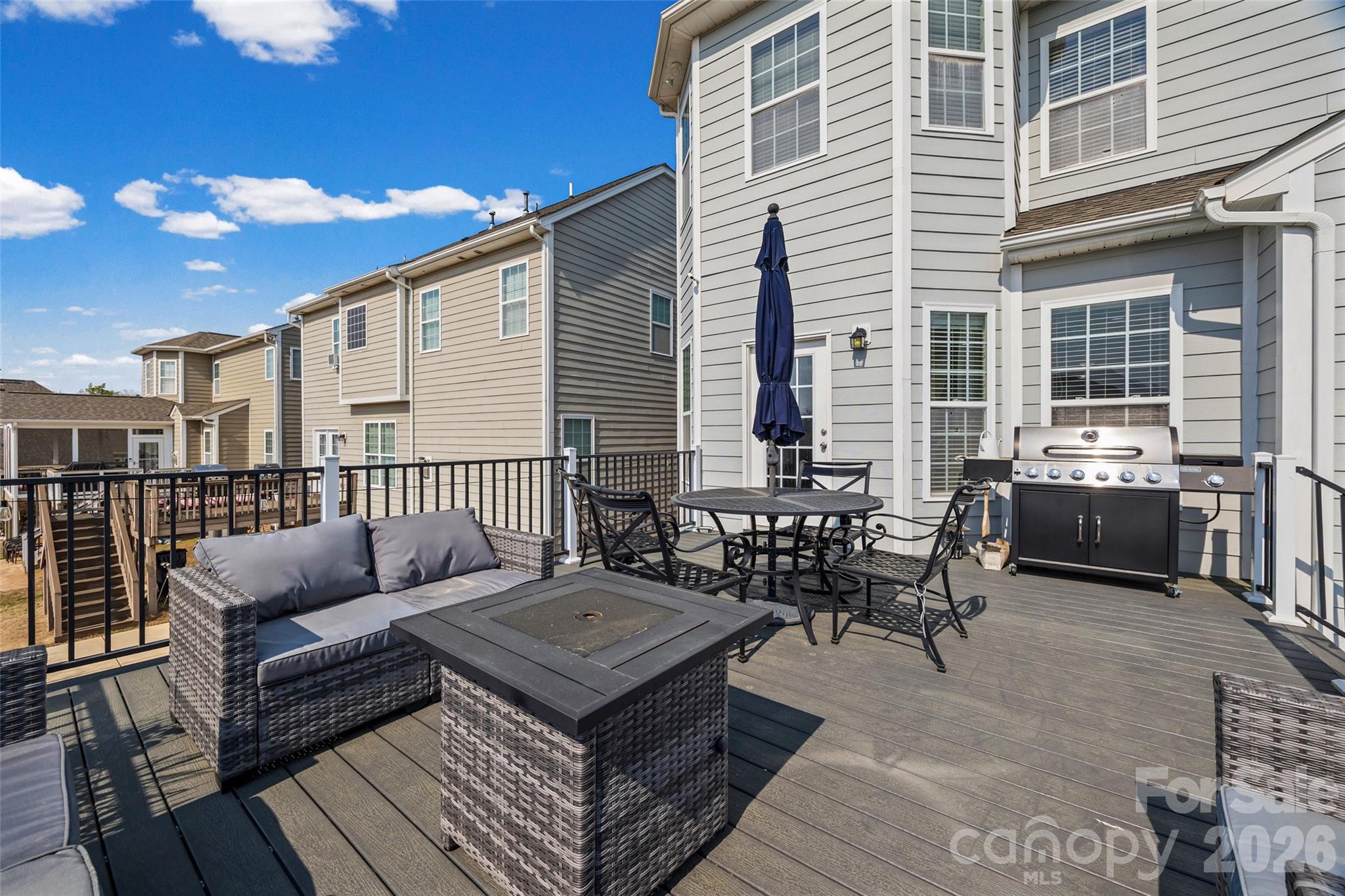 Hawks Creek - Residential